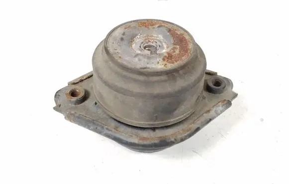 Mercedes-Benz ML W164 Engine mount bracket A2512404417