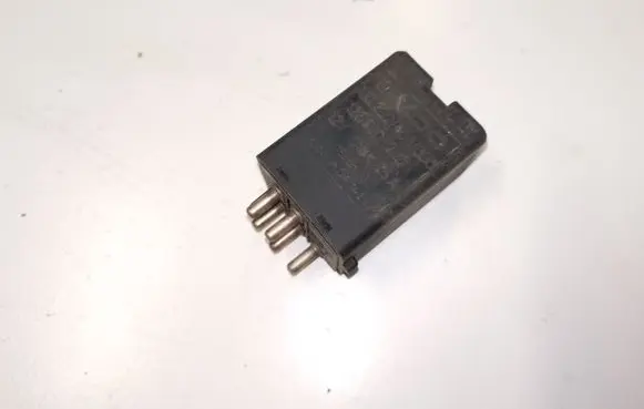 Mercedes-Benz S W126 Other relay 1268201210