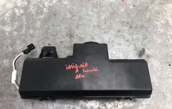 Opel Insignia A Tailgate hydraulic pump motor 13279362