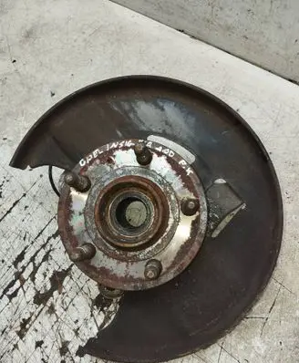 Opel Insignia A Front wheel hub spindle knuckle