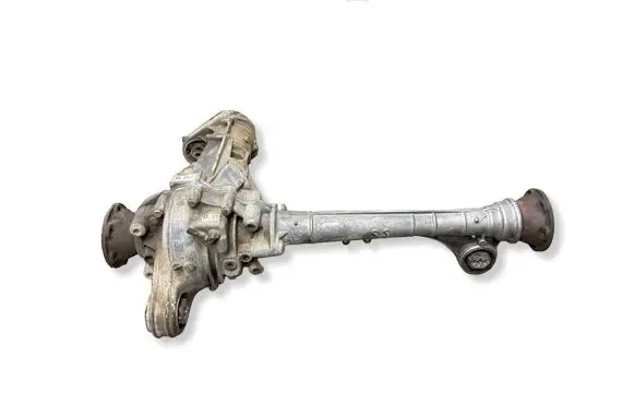 Volkswagen Touareg II Front differential 4460310123