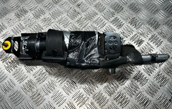 Volvo V50 Front seatbelt 6008892