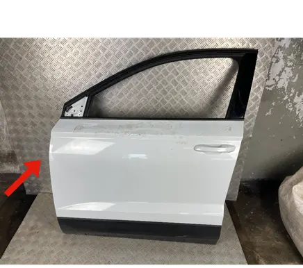Skoda Karoq Front door