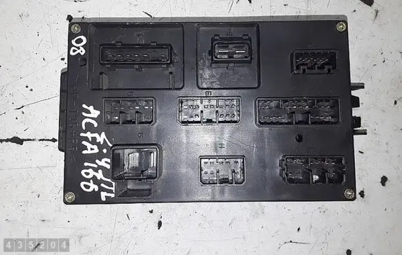 Alfa Romeo 166 Fuse module