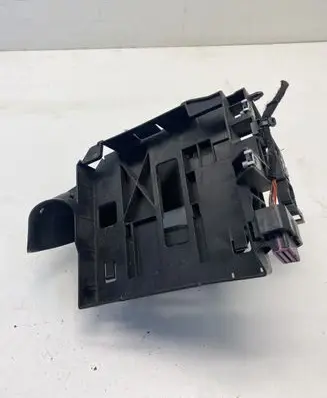 Volkswagen PASSAT B8 Fuse box set 5Q1941395