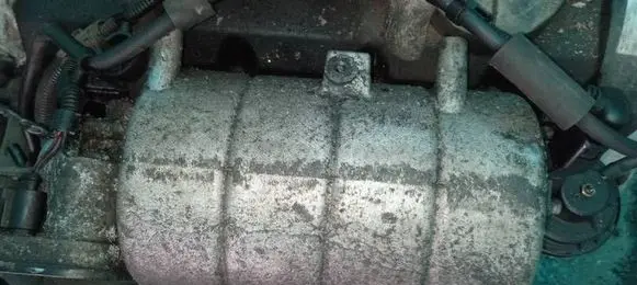 Volkswagen Caddy Intake manifold 038129713BE