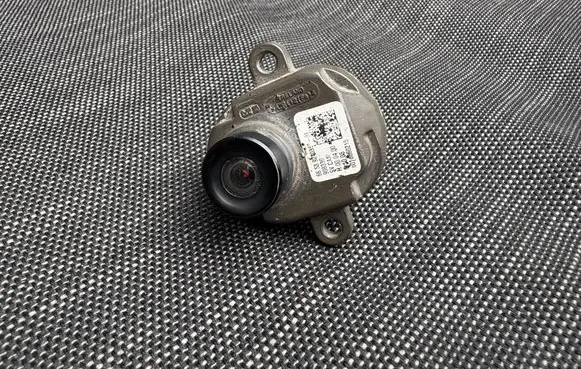 BMW 5 F10 F11 Front bumper camera 9240352 908330 C010060215