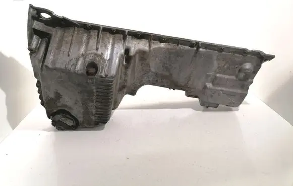 BMW 5 E39 Oil sump 17409179