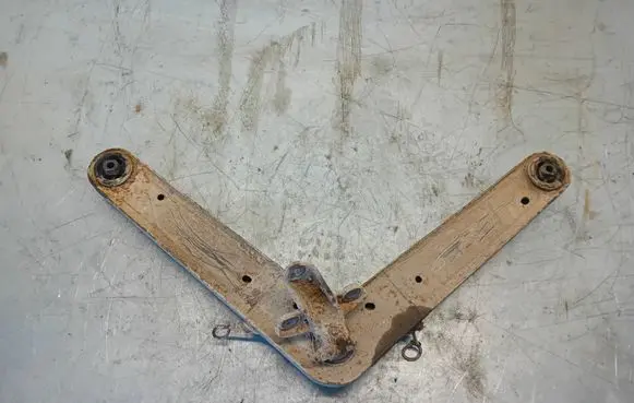 Jeep Cherokee III KJ Rear upper control arm/wishbone