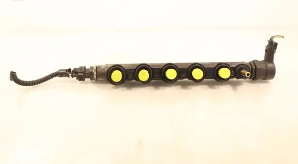Opel Vivaro Fuel main line pipe 8200962035