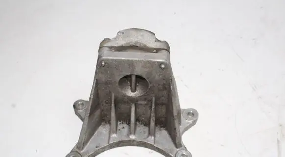 Maserati Ghibli Gearbox mount 670004299