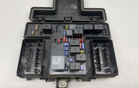 Ford Mondeo MK V Fuse box set FG9T14A067ZA