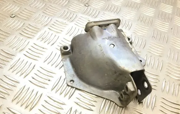 Porsche Macan (95B) Engine mounting bracket 8K0399059K 8K0399059