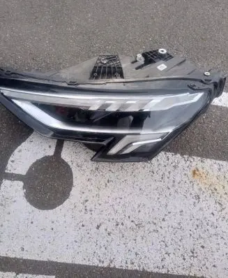 Audi A3 8Y Headlight/headlamp 8Y0941033 90193987