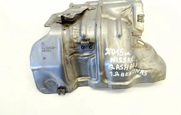 Nissan Qashqai Exhaust heat shield 144504628R