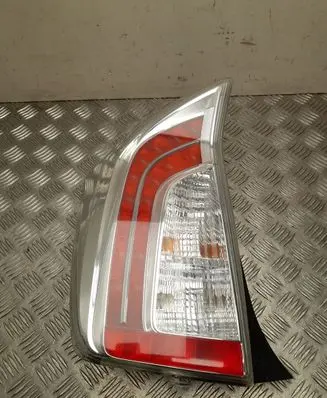 Toyota Prius (XW30) Rear/tail lights STANLEY4755