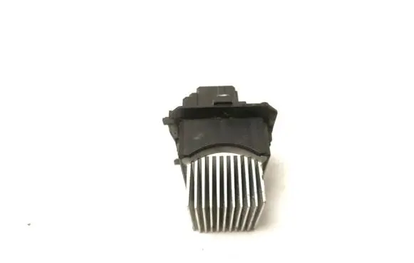Opel Vivaro Heater blower motor/fan resistor T1031332X