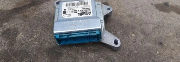 Renault Trafic II (X83) Airbag control unit/module 8200969856