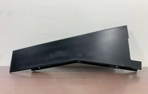 Mitsubishi Outlander IV Other rear door trim element 7407A513