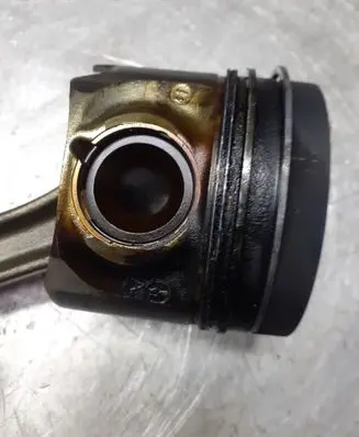 Audi A5 8T 8F Piston 059AG