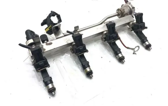 Opel Astra J Fuel main line pipe 55577580