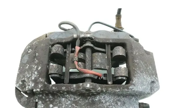 Porsche Cayenne (9PA) Rear brake caliper 