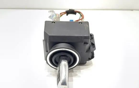 Mercedes-Benz E W212 Ignition lock A2129055200