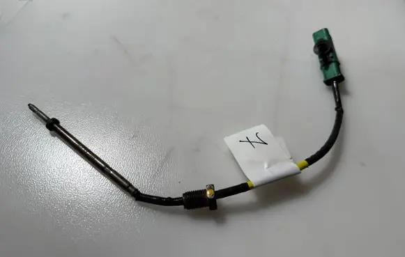 Jaguar XF X250 Exhaust gas temperature sensor 9677456680