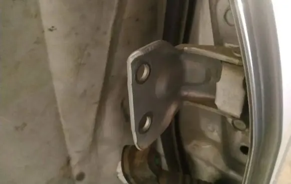 Mazda Premacy Rear door lower hinge