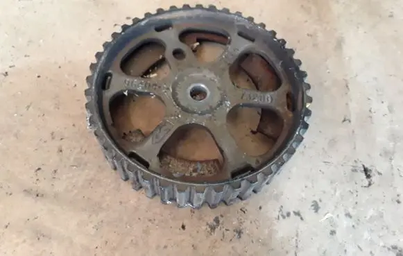 Ford Focus Camshaft pulley/ VANOS 9640473280