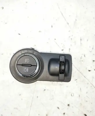 Opel Insignia A Light switch 13268707