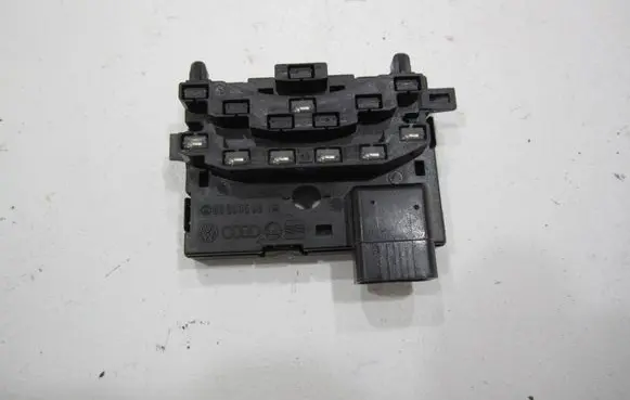 Skoda Octavia Mk2 (1Z) Steering angle sensor 1K0959654 02649678 00203500