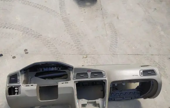 Volvo S60 Dashboard 