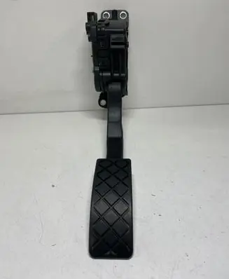Skoda Fabia Mk2 (5J) Accelerator throttle pedal 6Q1721503M 6PV00849641