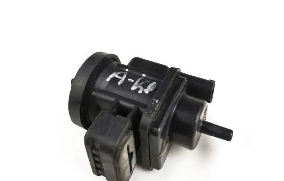 Mercedes-Benz A W168 Turbo solenoid valve 0005450427