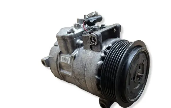 Mercedes-Benz E W211 Air conditioning (A/C) compressor (pump) 