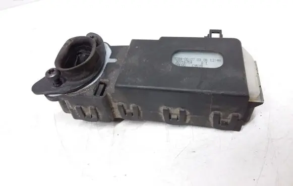 Volvo V50 Fuel tank cap lock 30716754