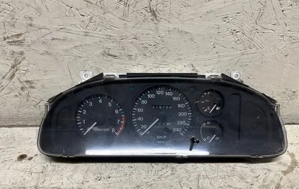Mazda 323 F Speedometer (instrument cluster) 769216250