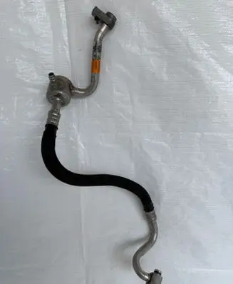 Ford Kuga II Air conditioning (A/C) pipe/hose H1F119N602AA