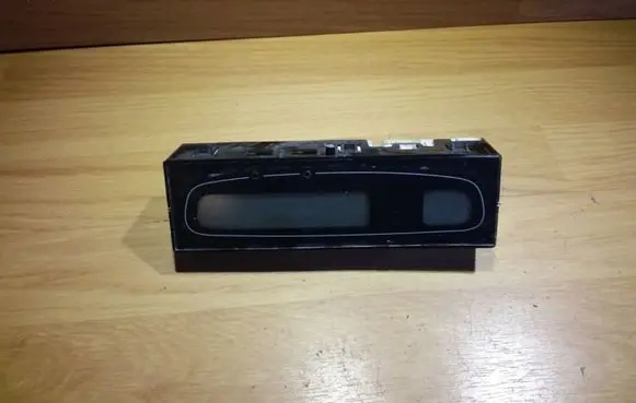 Renault Laguna II Screen/display/small screen P8200002604A