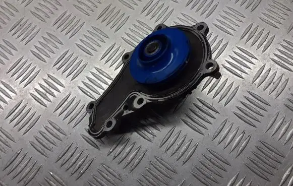 Ford Focus Water pump