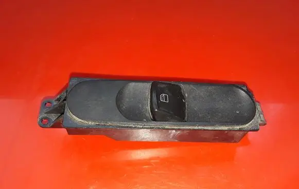 Mercedes-Benz Vito Viano W639 Electric window control switch A6395451413