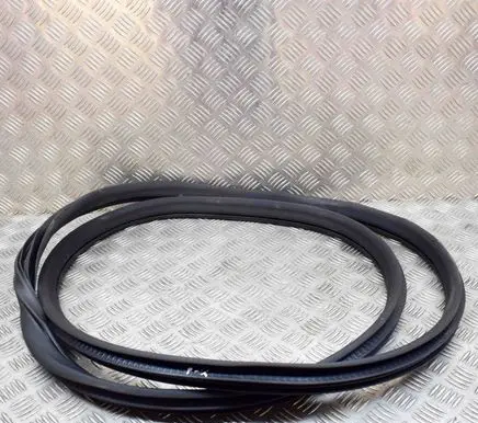 Land Rover Discovery 5 Rubber seal front coupe door HY32253A10AC HY3220708AC