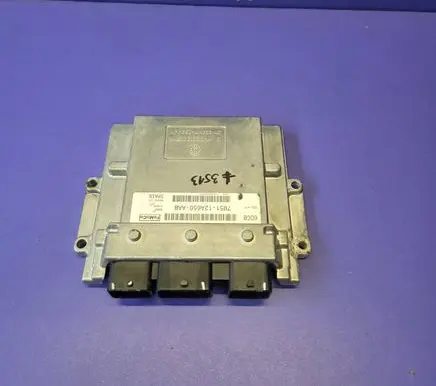 Ford Focus Engine control unit/module 7M5112A650AAB