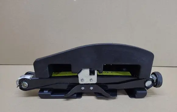 Audi A4 S4 B8 8K Lift Jack 8K9813685
