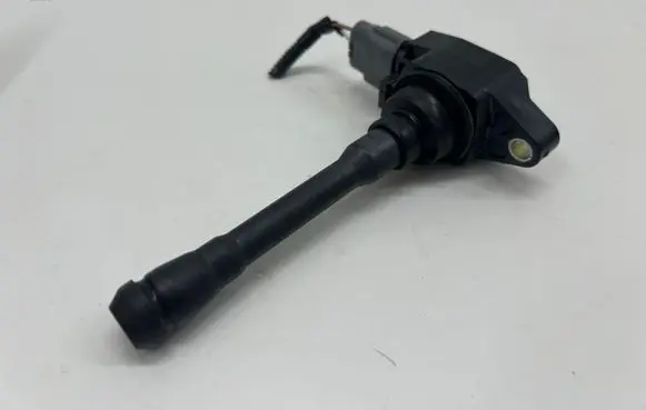 Renault Captur II High voltage ignition coil 224332734R