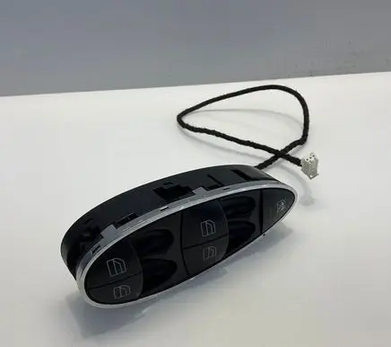 Mercedes-Benz CLS C219 Electric window control switch A2118213679 SWF502159 820518Q02