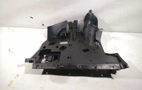 Dashboard lower bottom trim panel