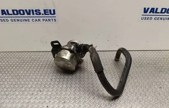 Nissan NV200 Vacuum pump 146505272R 18T2060394 705641000
