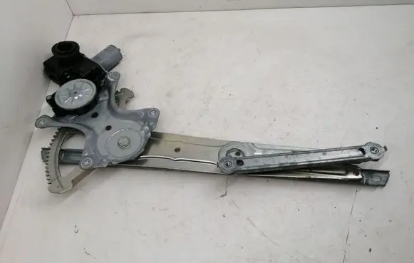 Lexus NX Front door manual window regulator 8571078011